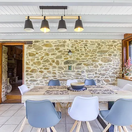 Villa Grand Piscine, L'estrebaldie Aveyron