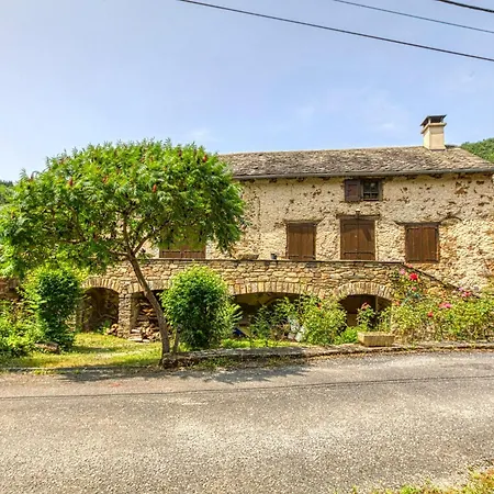 Villa Grand Piscine, L'estrebaldie Aveyron Centres