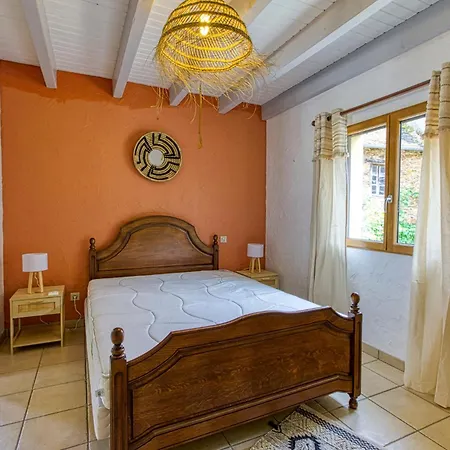Grand Piscine, L'estrebaldie Aveyron Villa Centres