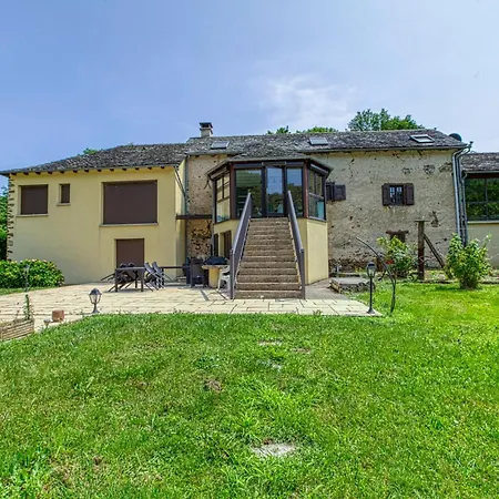 Grand Piscine, L'estrebaldie Aveyron Willa *